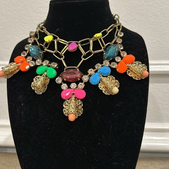 COLOURFUL BIG NECKLACE - Picture 7 of 7